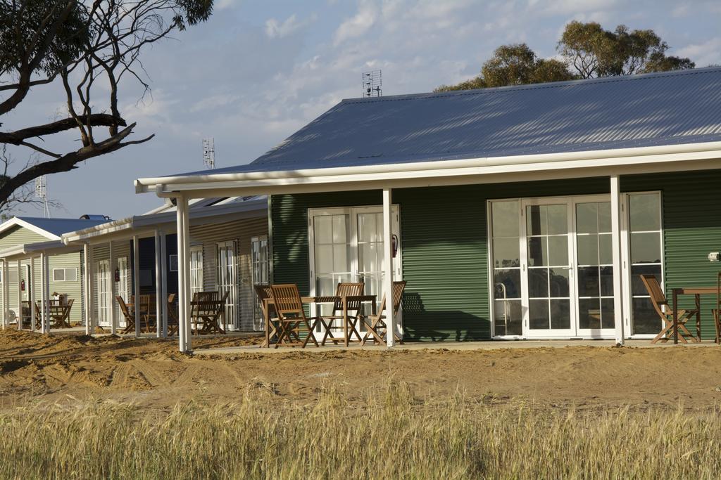 Mary'S Farm Cottages Kukerin Стая снимка